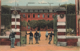 Bernay * Entrée De La Caserne Militaire , Caserne Turreau * Militaria Militaires - Bernay