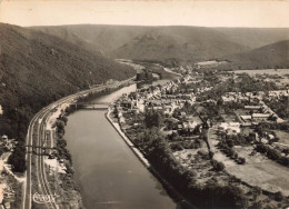 Haybes * Vue Aérienne Sur La Commune * Ligne Chemin De Fer - Sonstige & Ohne Zuordnung