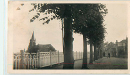 22455 - SAINT JUST EN CHAUSSEE - CPSM - VUE VERS L EGLISE - Saint Just En Chaussee