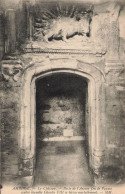 FRANCE - Amboise - Le Château - Porte De L'ancien Jeu De Paume Contre Laquelle Charles VIII - Carte Postale Ancienne - Amboise