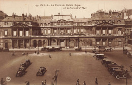 FRANCE - Paris - Vue De La Place Du Palais Royal  Et Le Conseil D'Etat - Voitures - Animé - Carte Postale Ancienne - Other Monuments