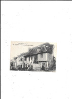 CARTE POSTALE 46 GOURDON VIEILLES MAISONS - Gourdon