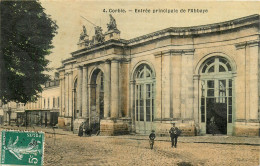 80 , CORBIE , Entrée Principale De L'abbaye , Carte Toilée , *  457 02 - Corbie