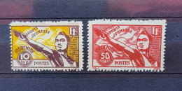 04 - 24 - Indochine - 1944 - N° 284 - 285 - Sport Et Jeunesse  - (*) - Emis Sans Gomme - Unused Stamps