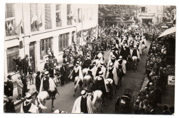 Défilé De Spahis Dans Les Rues. Carte Photo - Belleville Sur Saone