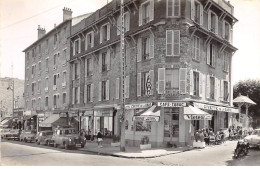 92 - SAN63314 - VAUCRESSON - Café Tabac - Place De La Gare - CPSM 14x9 Cm - Vaucresson