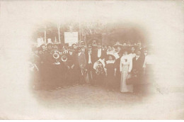 78 - N°89562 - LE PECQ - Un Jour De Fête, Une Fanfare - Carte Photo - Le Pecq