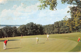 Sport - N°79724 - Golf - Overlooking Lake Mendota Black Hawk Country Club Madison - Wisconsin - Golf