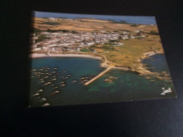 BELLE CARTE ..LE PORT ET LE VILLAGE DE LOCMARIA... ..COULEURS DE BRETAGNE - Groix