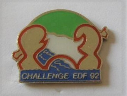 X92 Pin's EDF GDF CHALLENGE 92 Achat Immédiat - EDF GDF