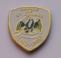 F79 Pin's Armée Militaire Ancienne Abbaye Saint-Arnoul De Metz 1552/1790 Aigle Eagle Moselle  Achat Immédiat - Armee