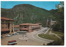 ESPLANADA Y CATEDRAL.- COVADONGA / ASTURIAS .- ( ESPAÑA) - Asturias (Oviedo)