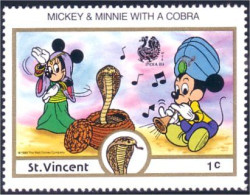 924 St Vincent Disney Mickey Minnie Cobra MNH ** Neuf SC (VIN-127a) - St.Vincent (1979-...)