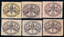 922 Vatican Coat Of Arms Armoiries Papales 1945 MH * Neuf CH (VAT-40) - Postzegels