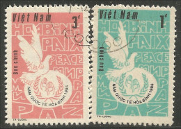 930 Vietnam Peace Year Année Paix Colombe Dove (VIE-392) - Vietnam