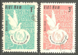 930 Vietnam Peace Year Année Paix Colombe Dove (VIE-318c) - Militaria