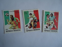 INDONESIA   MNH  3   STAMPS FOOTBALL  ITALY 90 - Other & Unclassified