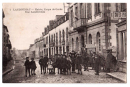 Landivisiau - Mairie, Corps De Garde - Rue Landerneau - édit O.T. Librairie 1 + Verso - Landivisiau