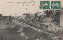 A12- 47) ASTAFFORT - ARRIVEE DU TRAIN - VUE GENERALE DE LA VILLE - Astaffort