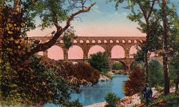 0-30346 01 02 - PONT DU GARD -  LES BORDS DU GARDON - Remoulins