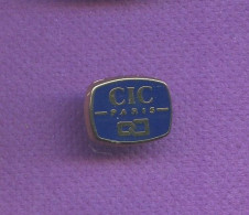 Rare Pins Banque Cic Paris Zamac Decat Paris Q132 - Banken