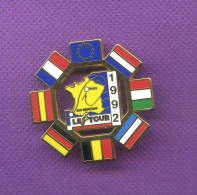 Superbe Gros Pins Cyclisme Velo Tour De France 1993 Zamac Starpins Q144 - Radsport