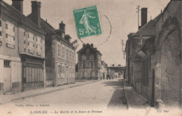 89  LAROCHE  La Mairie Et La Route De Brienon - Migennes