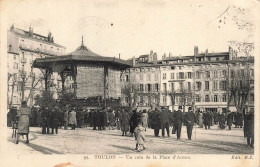 FRANCE - Toulon - Vue Sur Un Coin De La Place D'Armes - Animé - Vue D'ensemble - Carte Postale Ancienne - Toulon