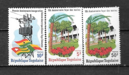 1976 - N° 873 + 874 à 875**MNH - Liaison électrique Ghana-Togo - Togo (1960-...)