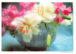 FLEURS - Un Bouquet De Fleurs Dans Un Petit Vase - F.E.E.L.I.N.G - Colorisé - Carte Postale - Fleurs