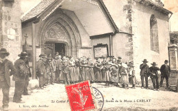 CARLAT - Animée - SORTIE De La MESSE - N°39 LE CANTAL PITTORESQUE - L. Roux éd. VENTE DIRECTE X - Carlat