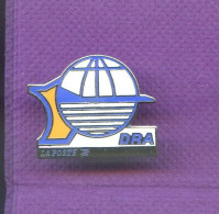 Rare Pins La Poste Dra Carte De France Egf Q217 - Mail Services