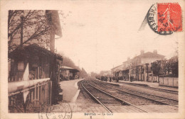 SEVRAN (Seine-Saint-Denis) - La Gare - Voie Ferrée - Voyagé 1932 (2 Scans) Jeanne Bonnel 54 Rue Des Pyrénées à Paris 20e - Sevran