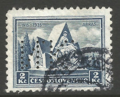 CZECHOSLOVAKIA. 2Kc ARRAS MONUMENT PERFIN NK. - Used Stamps