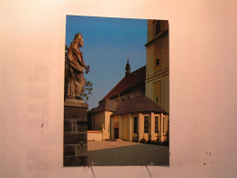 Stift Heiligenkreuz - Kreuzkirche - Gebaut 1983 - Heiligenkreuz