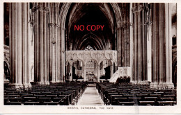 BRISTOL .THE NAVE  CATHEDRAL .Carte  Photo Vierge Et Impeccable. Avonvale Series . J. B. & S.C. - Bristol