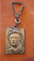 Porte Clé Vintage Portrait Mineur Avec Lampe Vin Madivin - Porte-clefs