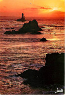 Coucher De Soleil - CPM - Voir Scans Recto-Verso - Contre La Lumière