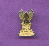 Rare Pins Football Uss Sermaize Les Bains Marne N835 - Football