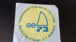 Autocollant Original Vintage Championnat D'Europe De Char à Voile Berck 1973 - Pegatinas