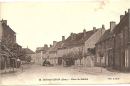 Dun Sur Auron Place Du Marche - Dun-sur-Auron