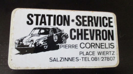 Autocollant Original Vintage Station Service Chevron Porsche 911 Salzinnes 6 Cm / 10,5 Cm - Adesivi