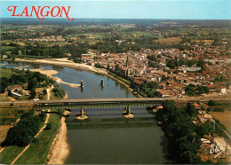 33 - Langon - Vue Générale Aérienne Sur La Ville Avec Les Ponts Sur La Garonne Et L'Eglise St-Gervais - CPM - Voir Scans - Langon