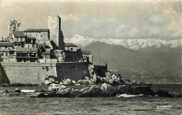 06 - Antibes - Les Remparts - Les Remparts Et La Chaine Des Alpes - CPM - Voir Scans Recto-Verso - Antibes - Les Remparts