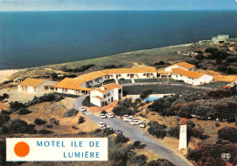 17 Hôtel Motel Île De Lumière Saint-Pierre-d'Oléron Carte Vierge  (Scans R/V) N° 33 \MO7002 - Saint-Pierre-d'Oleron