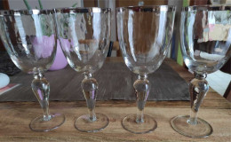 Verres à Pied Avec Liseré Argenté Lot De 4 - Vasos