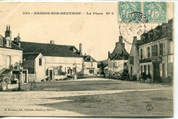 - 58 - NIEVRE - BRINON-SUR-BEUVRON -La Place. N° 2 - Brinon Sur Beuvron