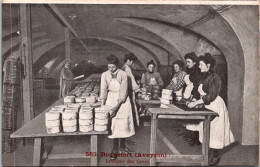 CPA - SELECTION -   ROQUEFORT  -   Intérieur Des Caves. - Roquefort