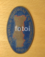 1957 VOLTA A PORTUGAL EM AUTOMOVEL RALLYE RALLY RALI CAR RACING PLACA ENAMEL BADGE MEDAL - Rallye