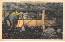 Métiers - N°72602 - Loading A Car With Coal In An Anthracite Mine - Bergbau